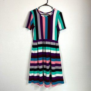 LULAROE AMELIA DRESS SIZE: L 14/16 PLEATS WITH HIDDEN POCKETS STRETCHY